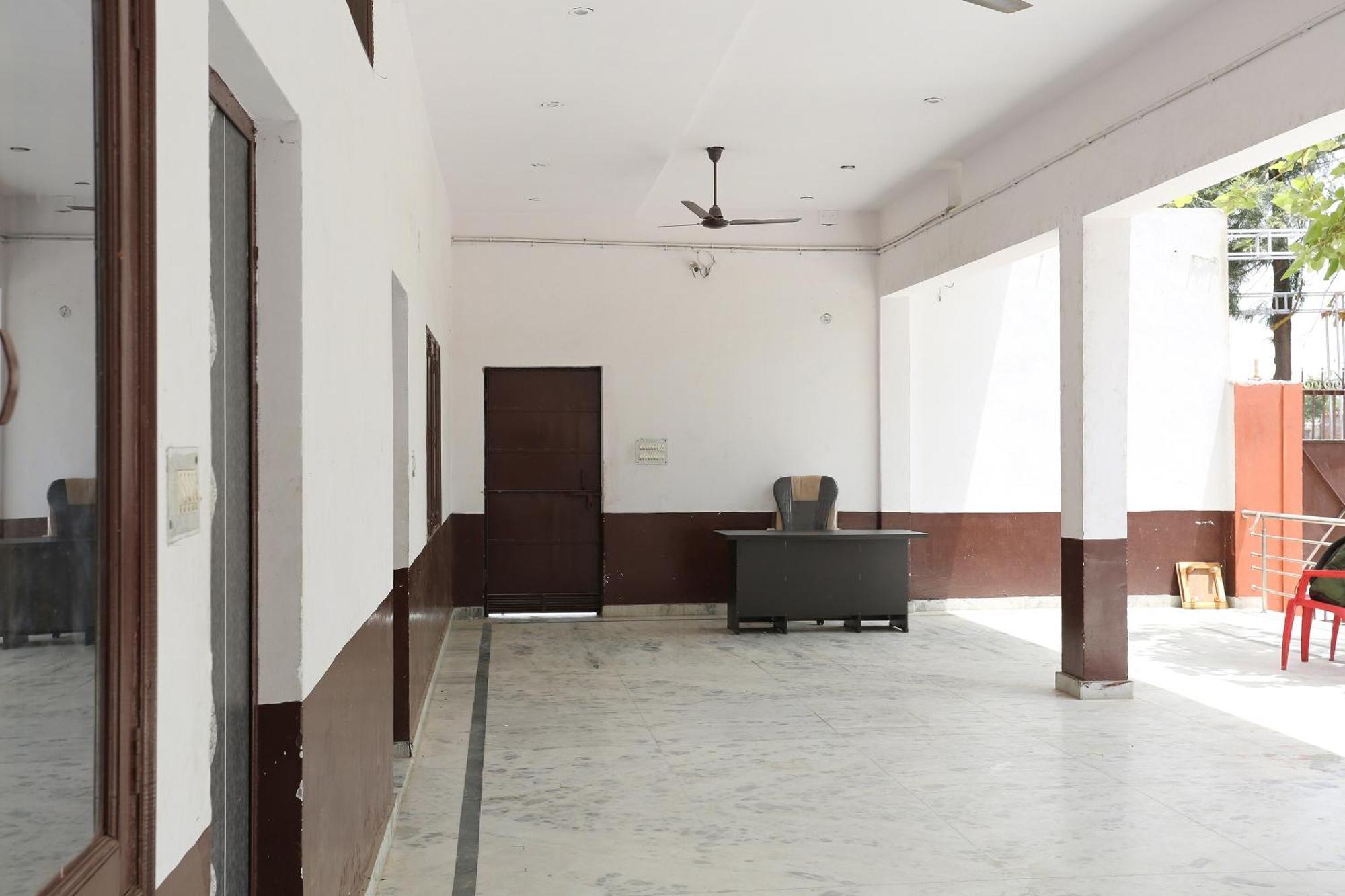 Hotel SPOT ON 43494 Angel Garden Alīgarh Exterior foto